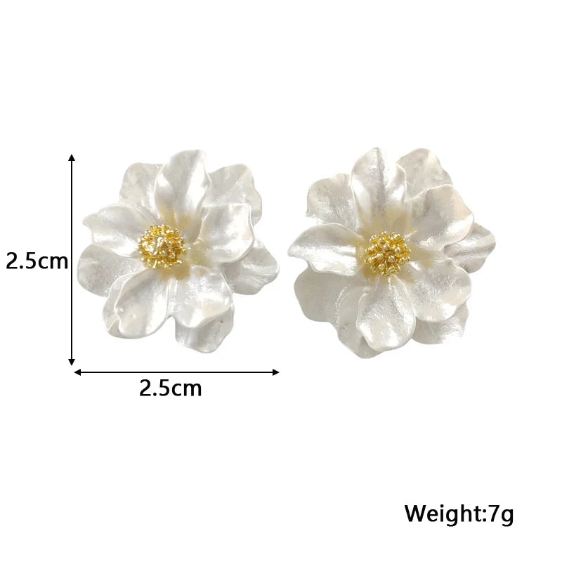Fleur Éclat™ | Boucles d'oreilles chic en acrylique