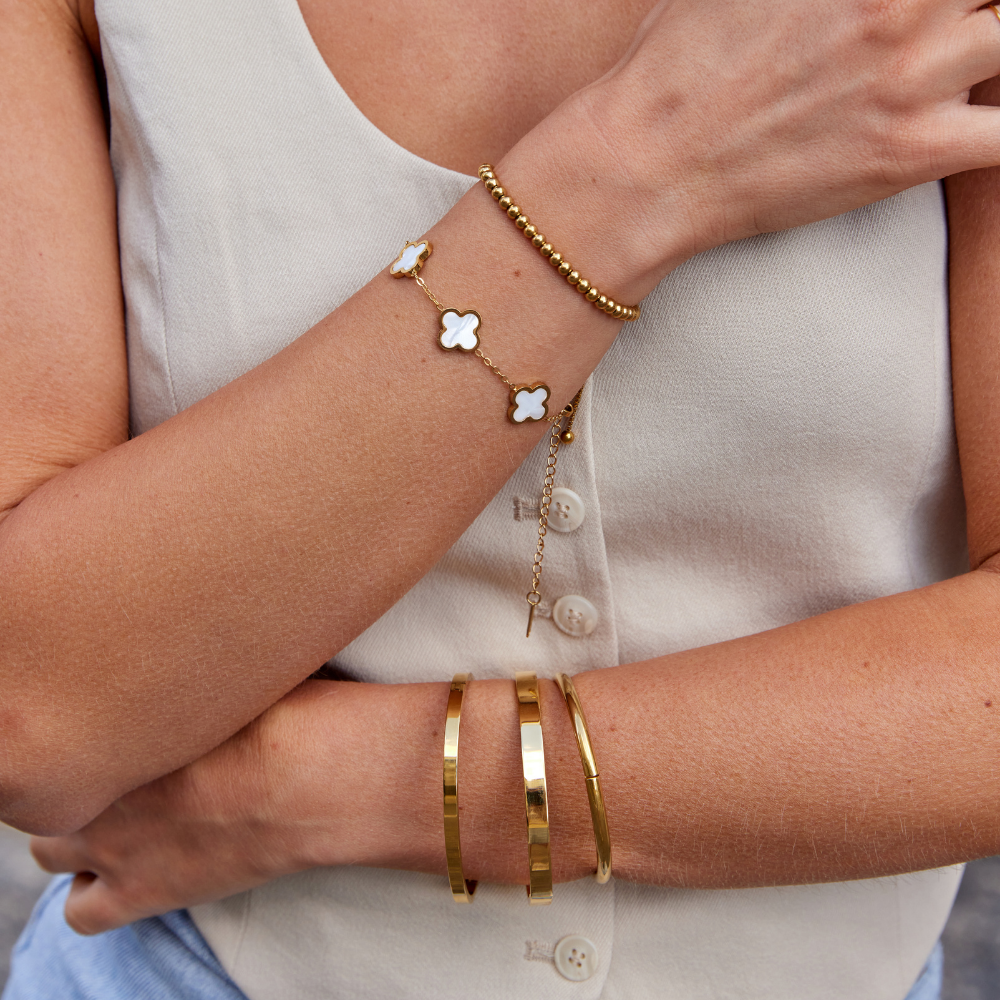 Lily – Bague torsadée dorée