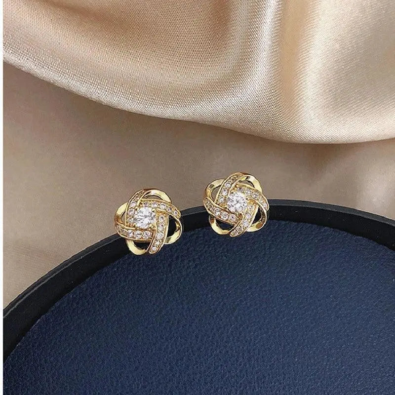 Boucles d'oreilles™ | Cristal floral doré, élégance raffinée