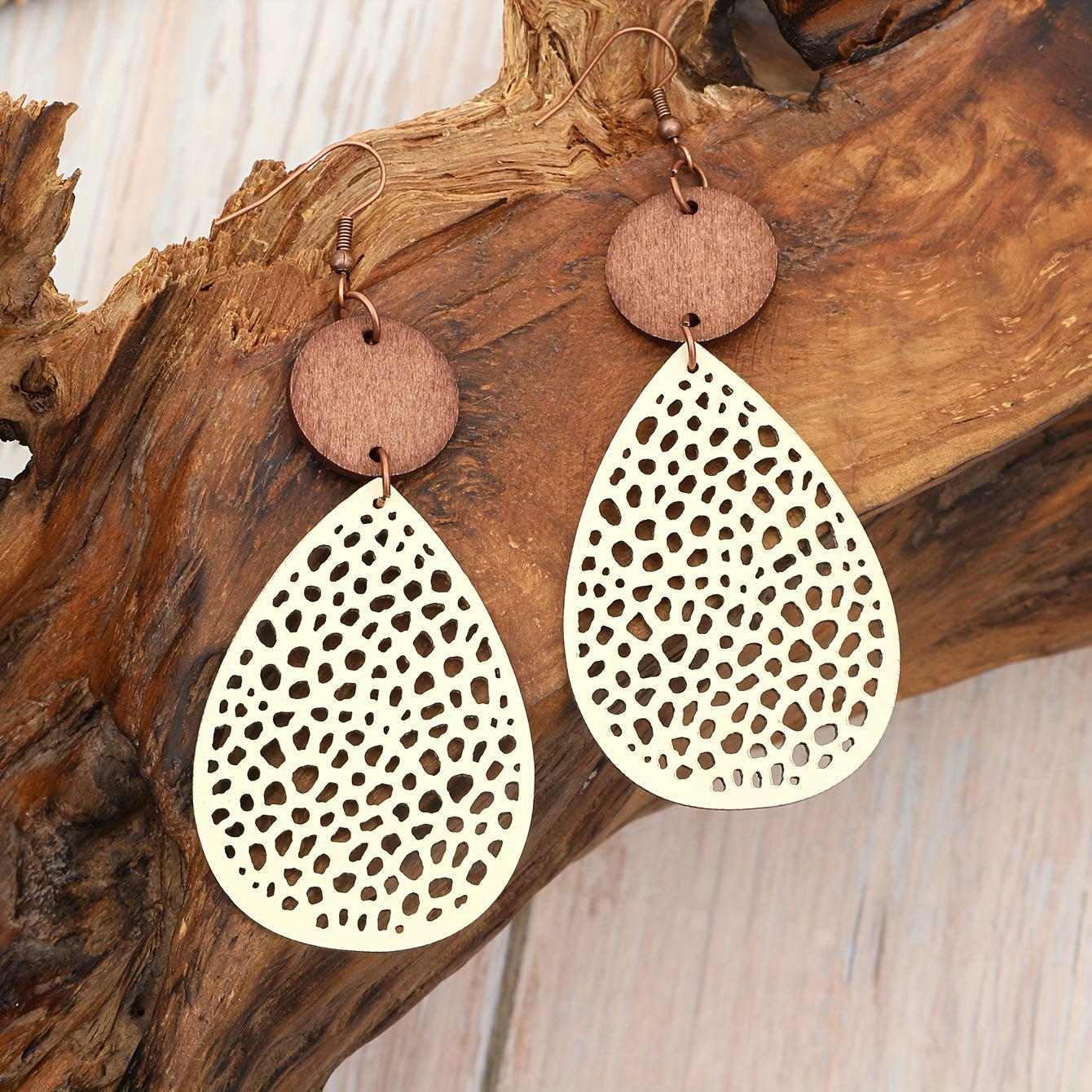 Goutte Élégante™ | Boucles en matière raffinée