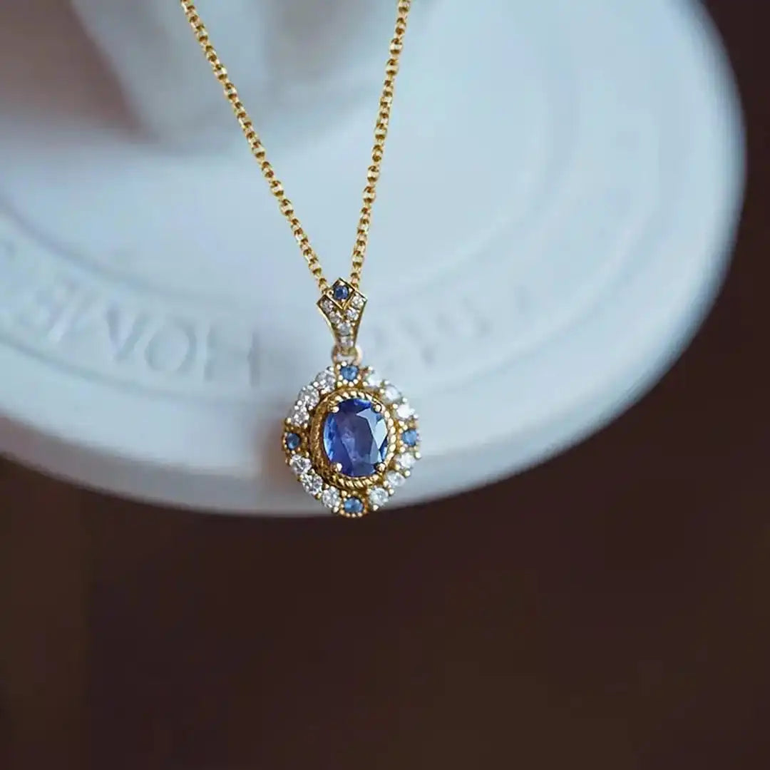 Collier Jesmira Duskraine