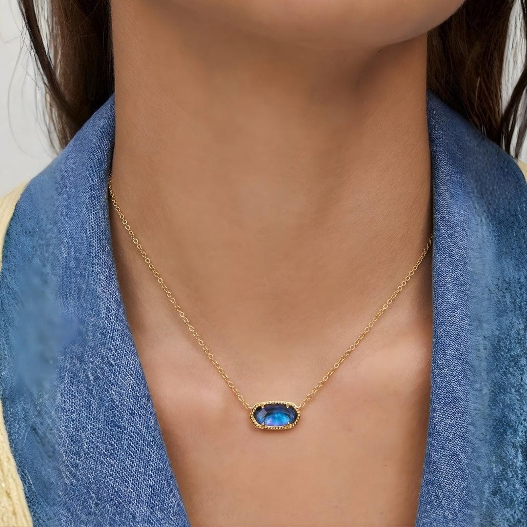 Collier classique saphir ovale