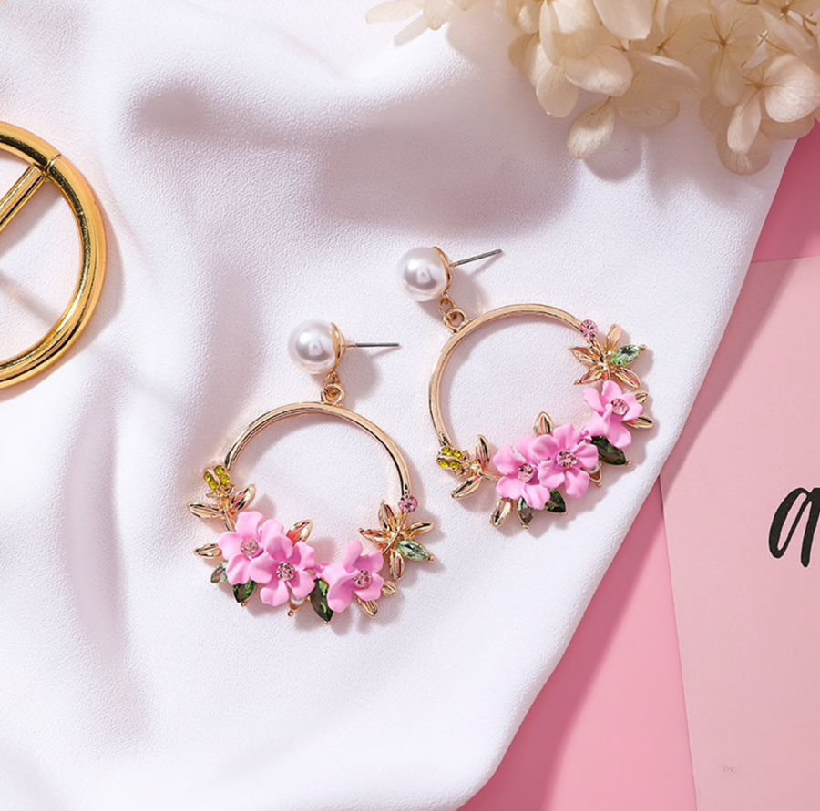 Boucles d'oreilles Élégance™ | Or et perles raffinées