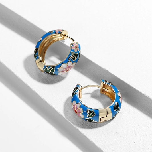 Boucles d’Oreilles Raffinées en Forme de Fleur