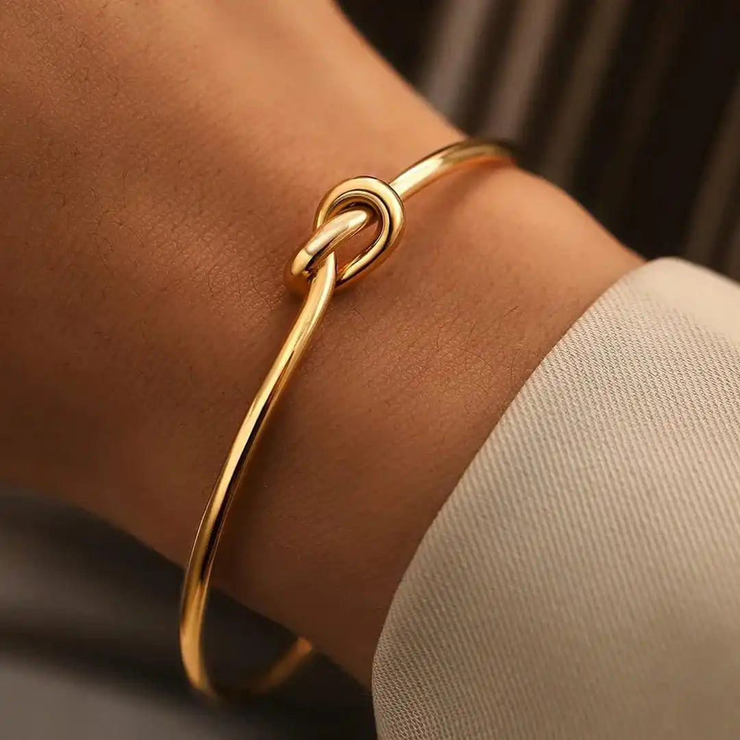 Bracelet Nœud Doré Ajustable