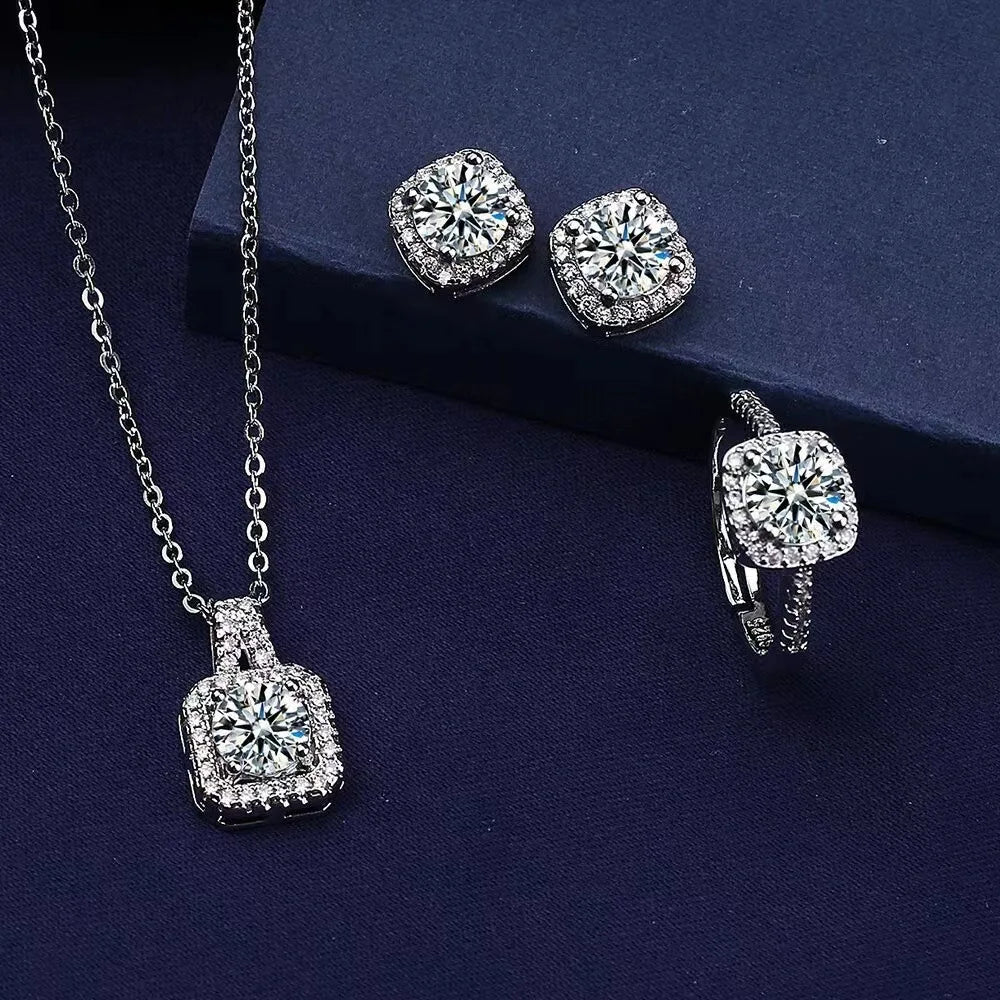 Ensemble Cube™ | 3 bijoux à l’élégance intemporelle