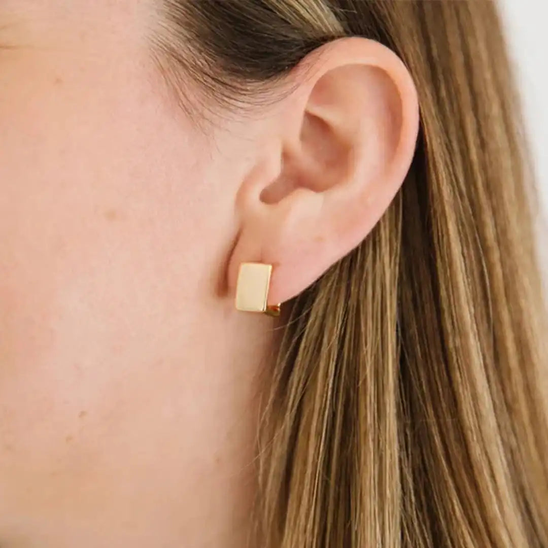 Boucles Géométriques Carrées Dorées