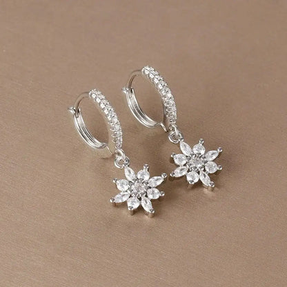 Boucles Pendantes Flocon de Neige Cristal Classique