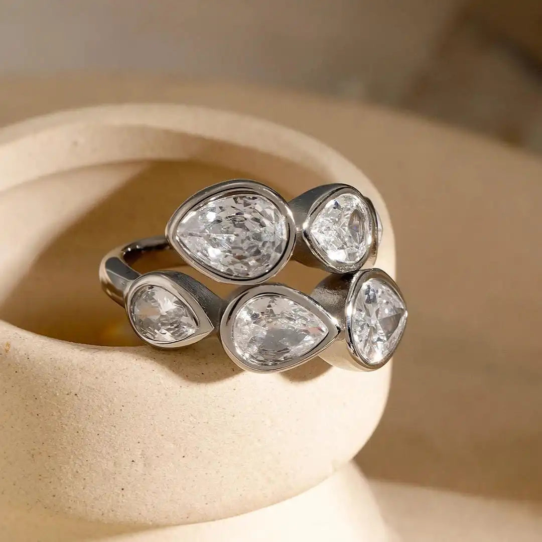 Bague Grappe Cinq Larmes