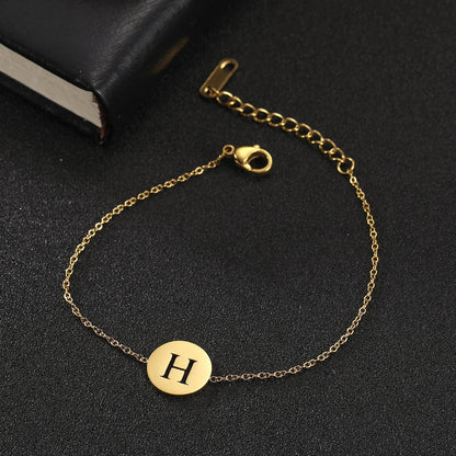 Amara™ | Bracelet initiales en acier inoxydable