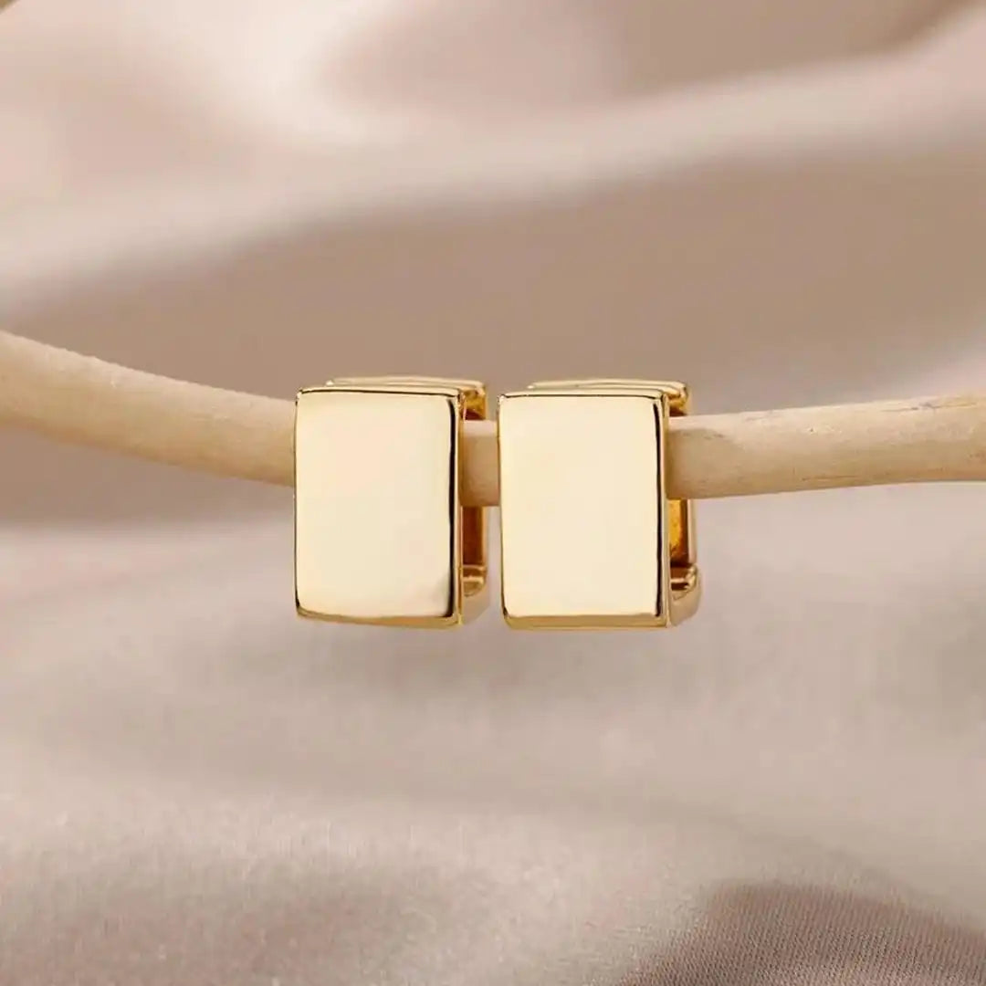 Boucles Géométriques Carrées Dorées