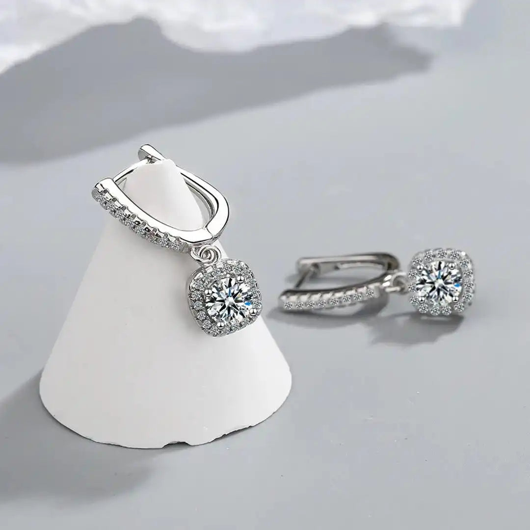 Clous Or Blanc Pierre Classique