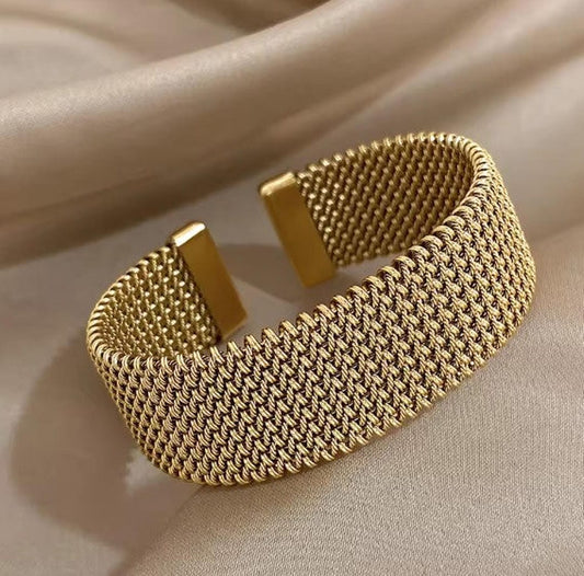 Bracelet Classique Maille Tressée Ouvert