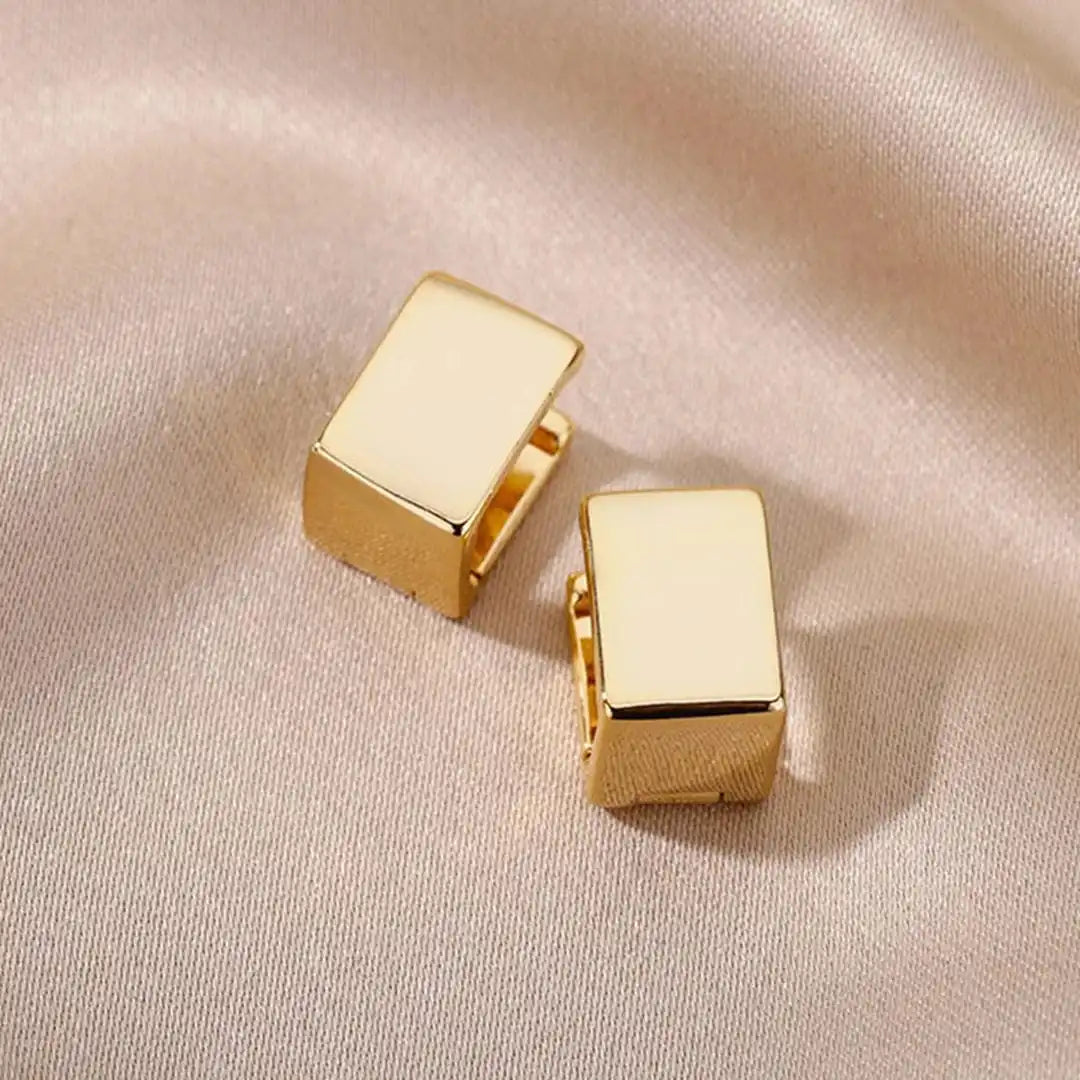 Boucles Géométriques Carrées Dorées