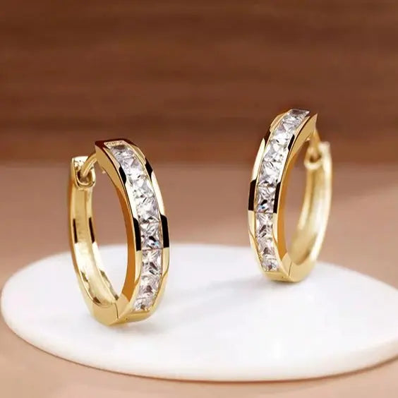 Boucles d'oreilles Élégance™ | Créoles en or et cristal