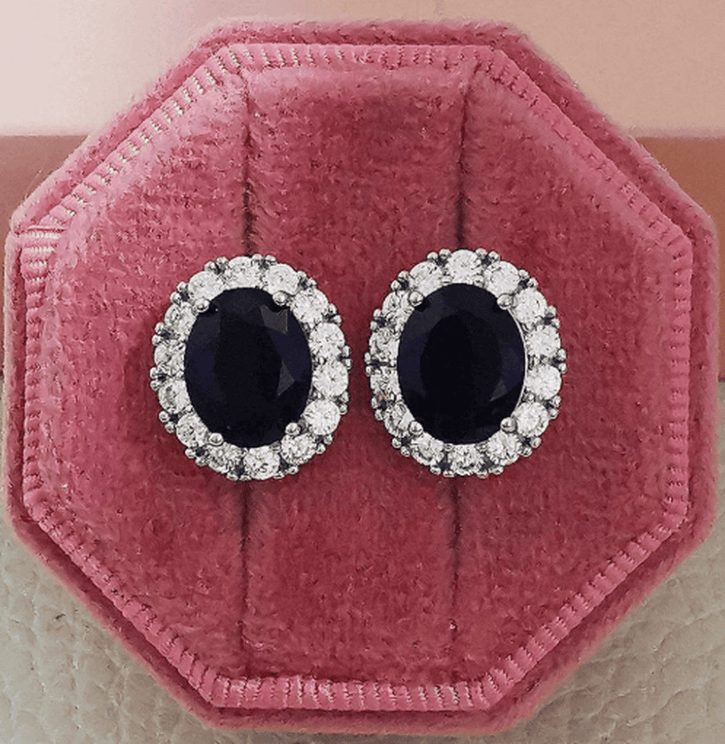 Clous d'oreilles saphir blanc ovale