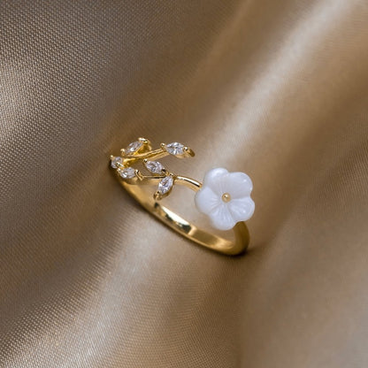 Rise – Bague en pierres blanches